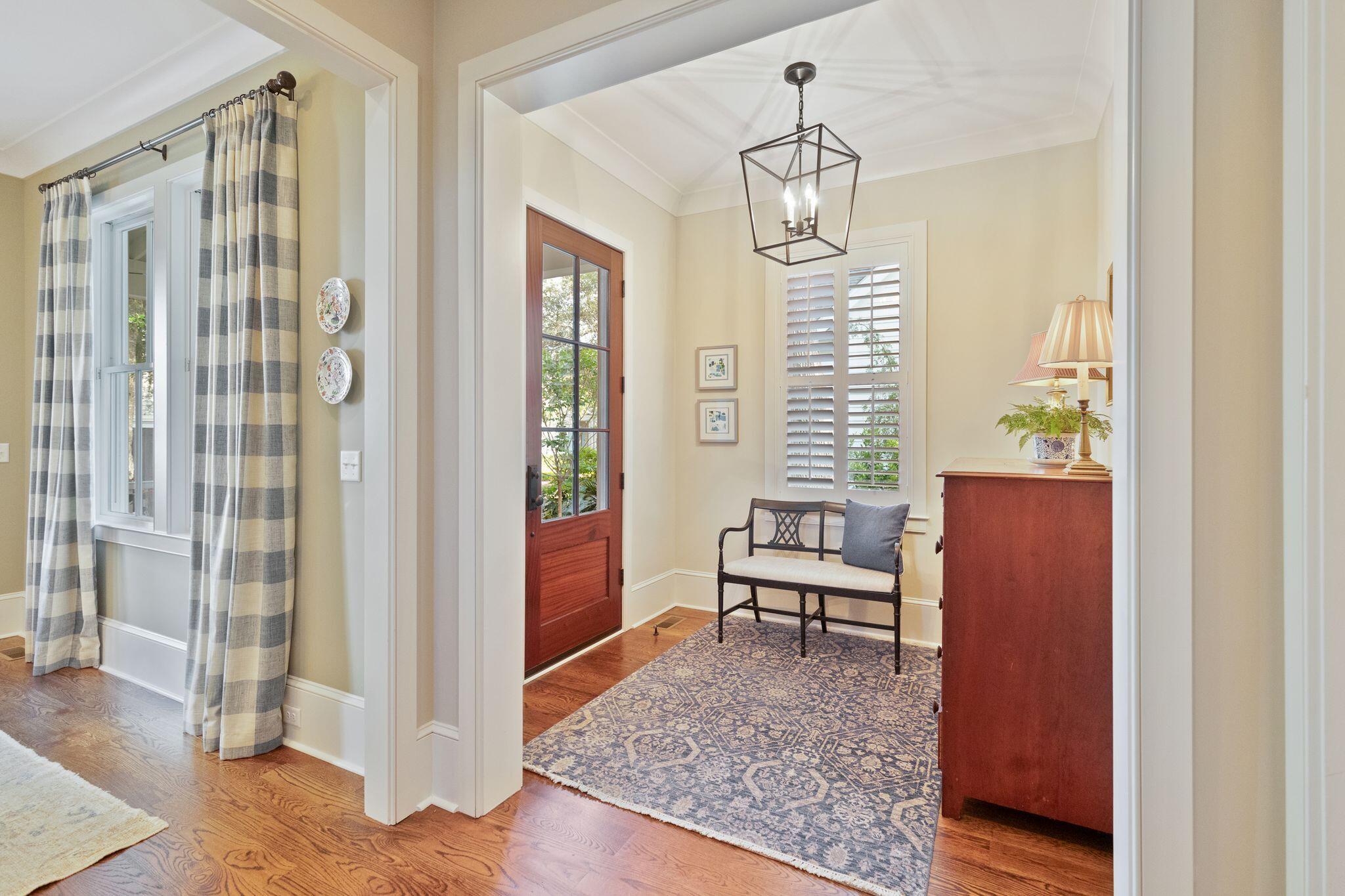 43 Joggling Street Mount Pleasant, SC 29464 - Photo 5 of 48 LARGE ENTRY FOYER