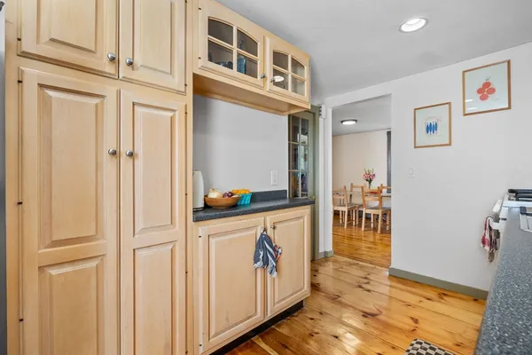 $2,595 | 9 Hodges Court, Unit 2, Salem, MA 01970