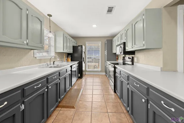 $289,000 | 14223 Haverhill Avenue, Pride, LA 70770