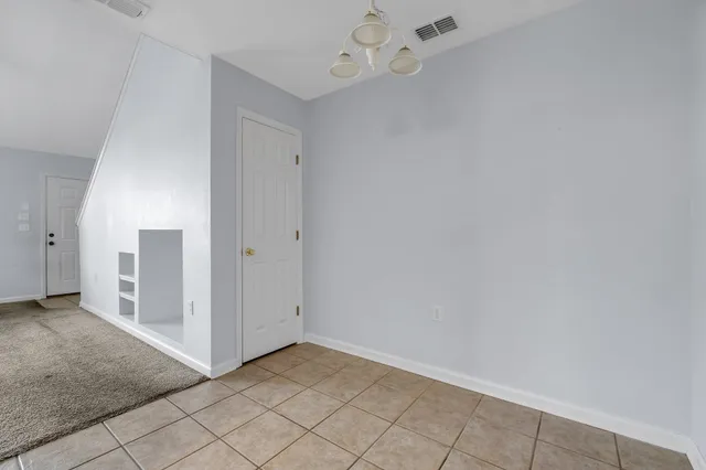 $147,500 | 2738 West Tharpe Street, Unit 806, Tallahassee, FL 32303