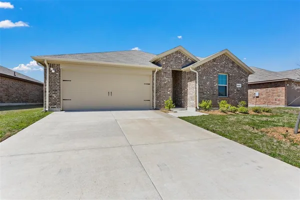 $2,195 | 3234 Hawkins Drive, Fate, TX 75189