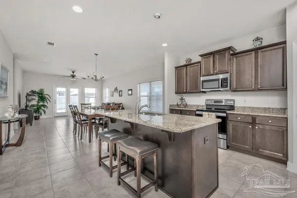 $485,000 | 1729 Waterford Sound Boulevard, Gulf Breeze, FL 32563