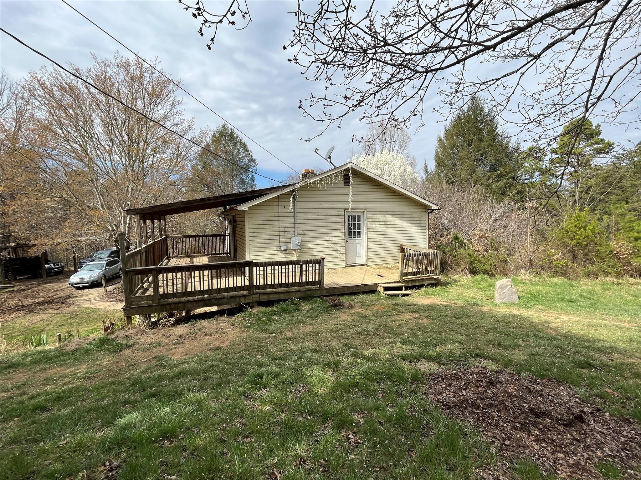 40 Smith Valley Road Alexander, NC 28701 - Photo 3 of 44 Gallery Image 3