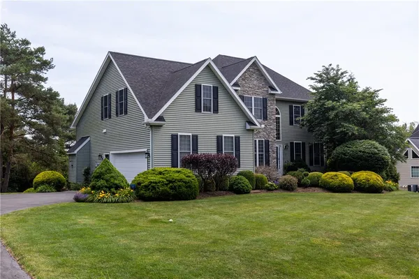 $549,900 | 130 Hylan Terrace Road, Horseheads, NY 14845