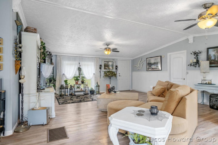 917 South Bossett Road Ravenna, MI 49451 - Photo 4 of 18 20190910194538943583000000-o