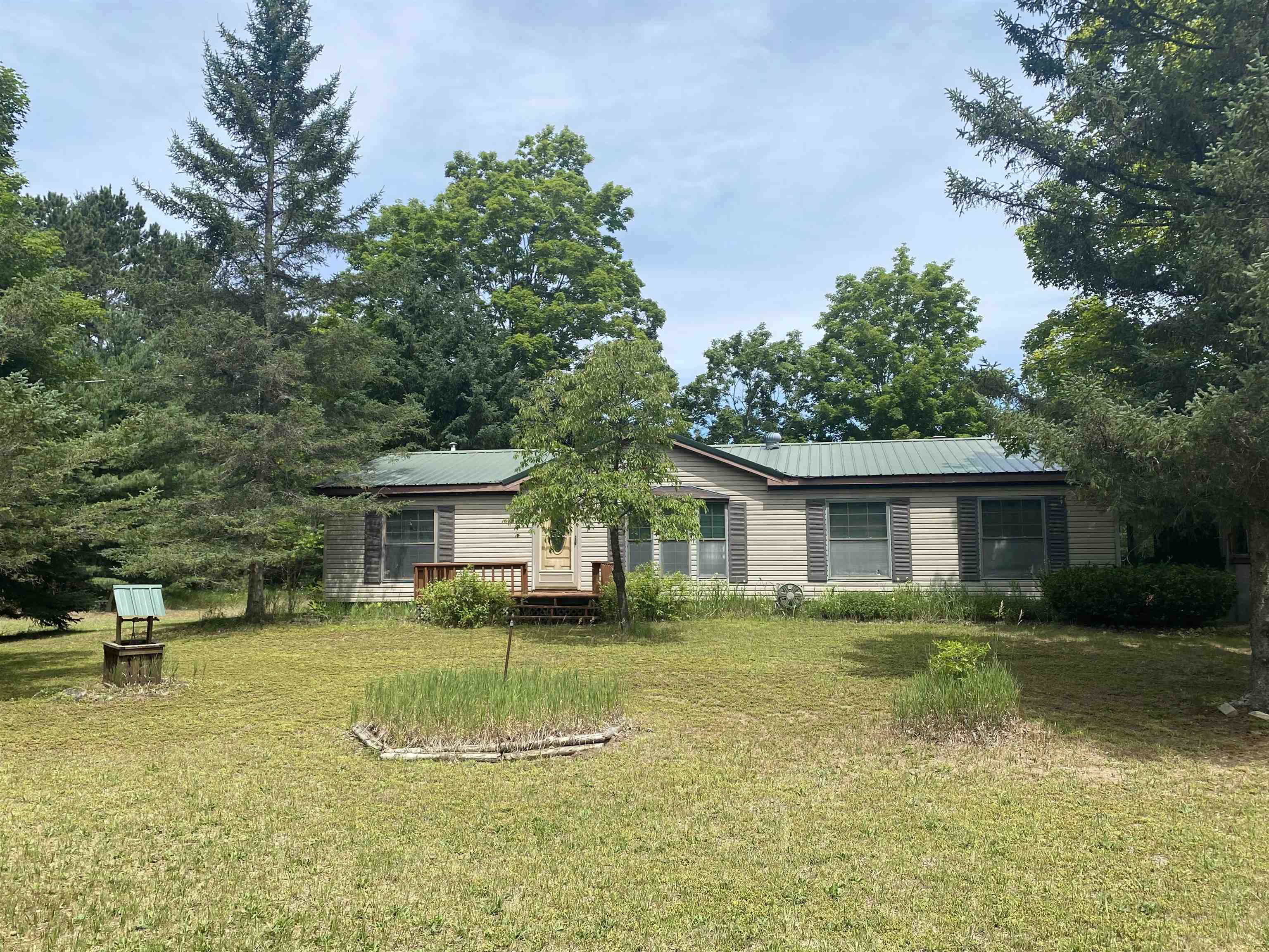 12164 Cinder Road Beulah, MI 49617 - Photo 1 of 16 1925278-1c47fddd-22b7-4807-8209-bbedf10ccd2b.JPG