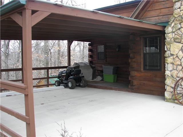 303 Twin Oaks Road Dover, TN 37058 - Photo 2 of 14 Gallery Image 2