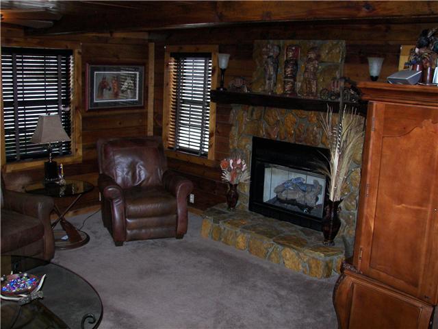 303 Twin Oaks Road Dover, TN 37058 - Photo 9 of 14 Gallery Image 9