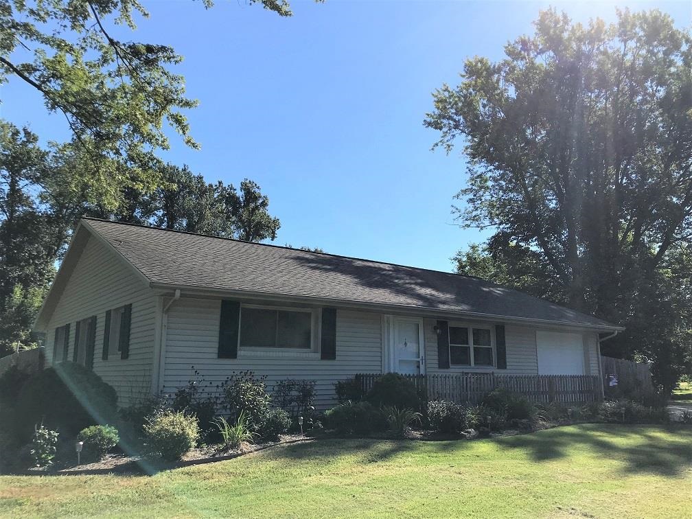 1820 Ridgeway Avenue Vincennes, IN 47591 - Photo 1 of 27 Gallery Image 1