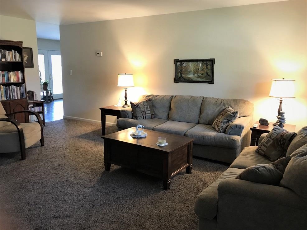 1820 Ridgeway Avenue Vincennes, IN 47591 - Photo 2 of 27 Gallery Image 2