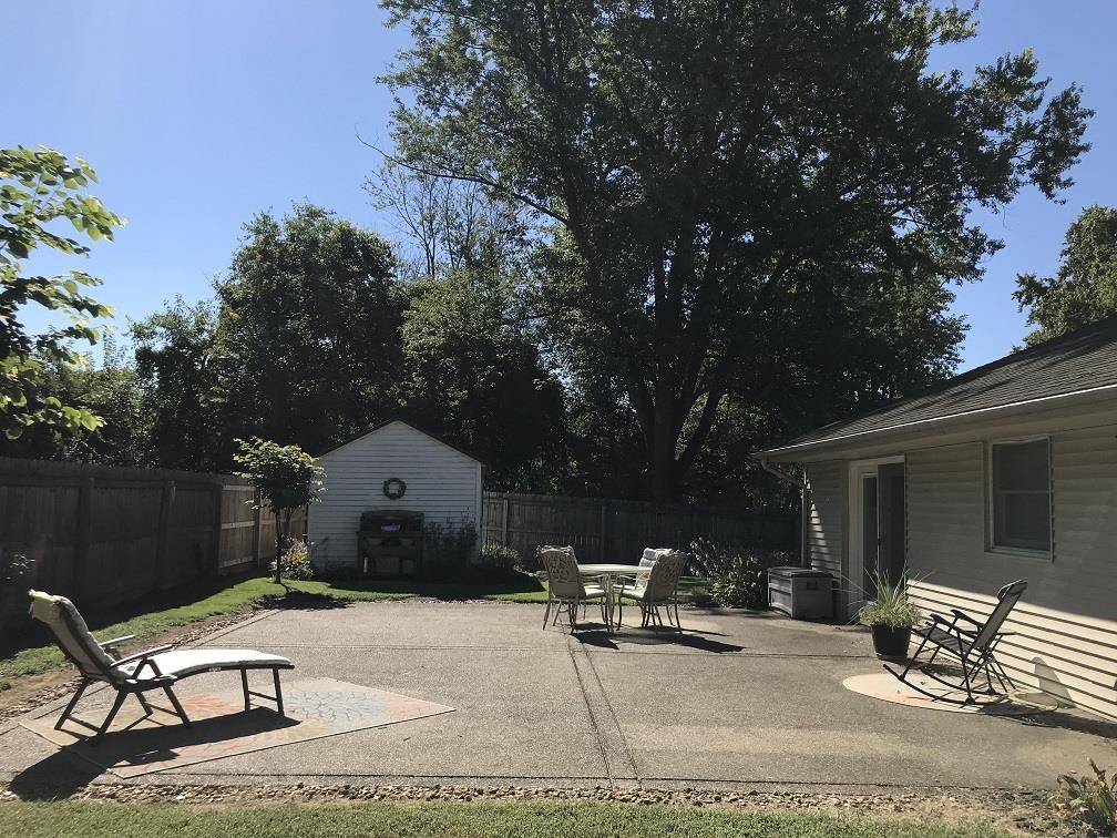 1820 Ridgeway Avenue Vincennes, IN 47591 - Photo 21 of 27 Gallery Image 21