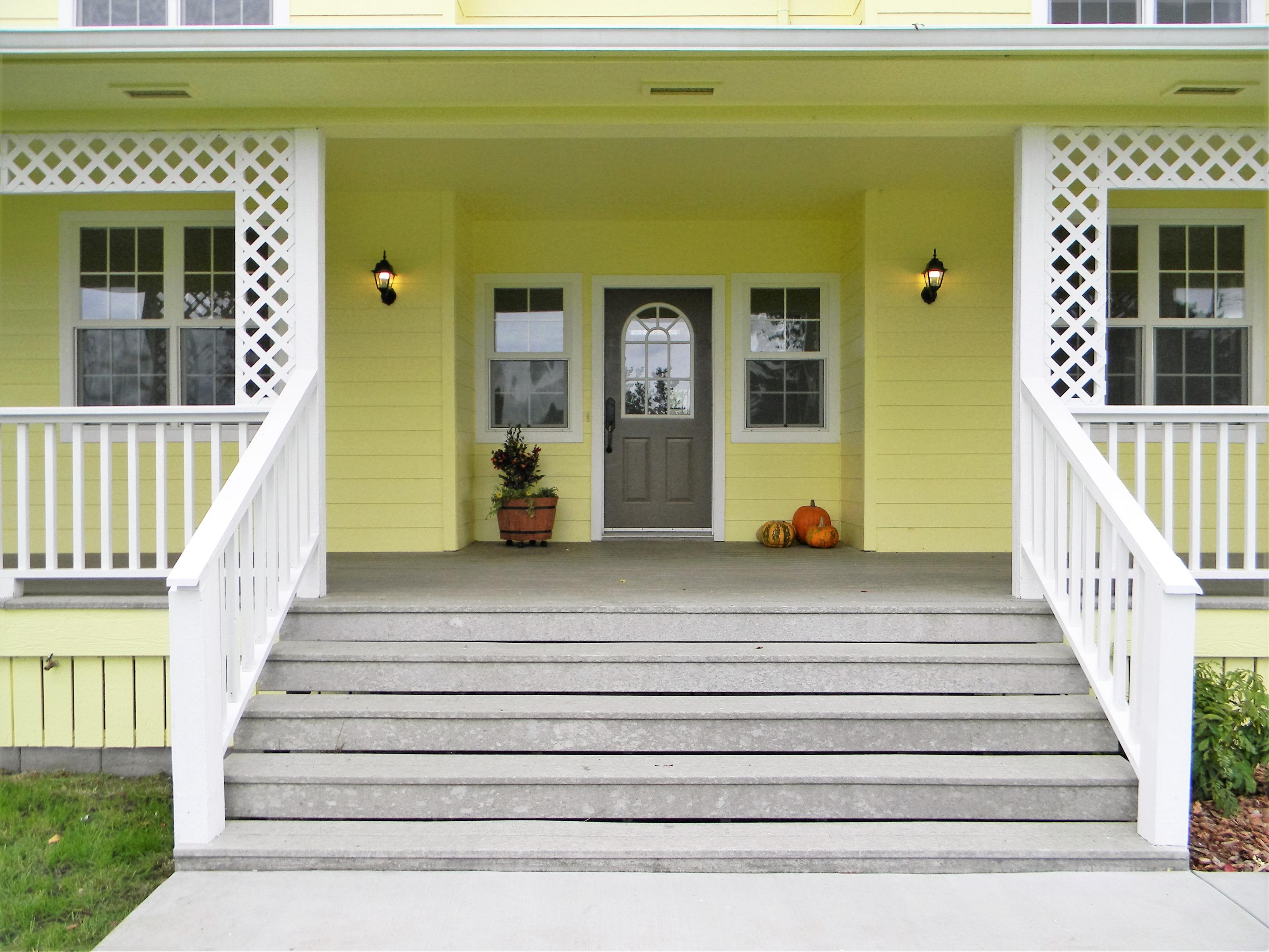 3310 Kenmar Road Fortuna, CA 95540 - Photo 23 of 43 Front steps