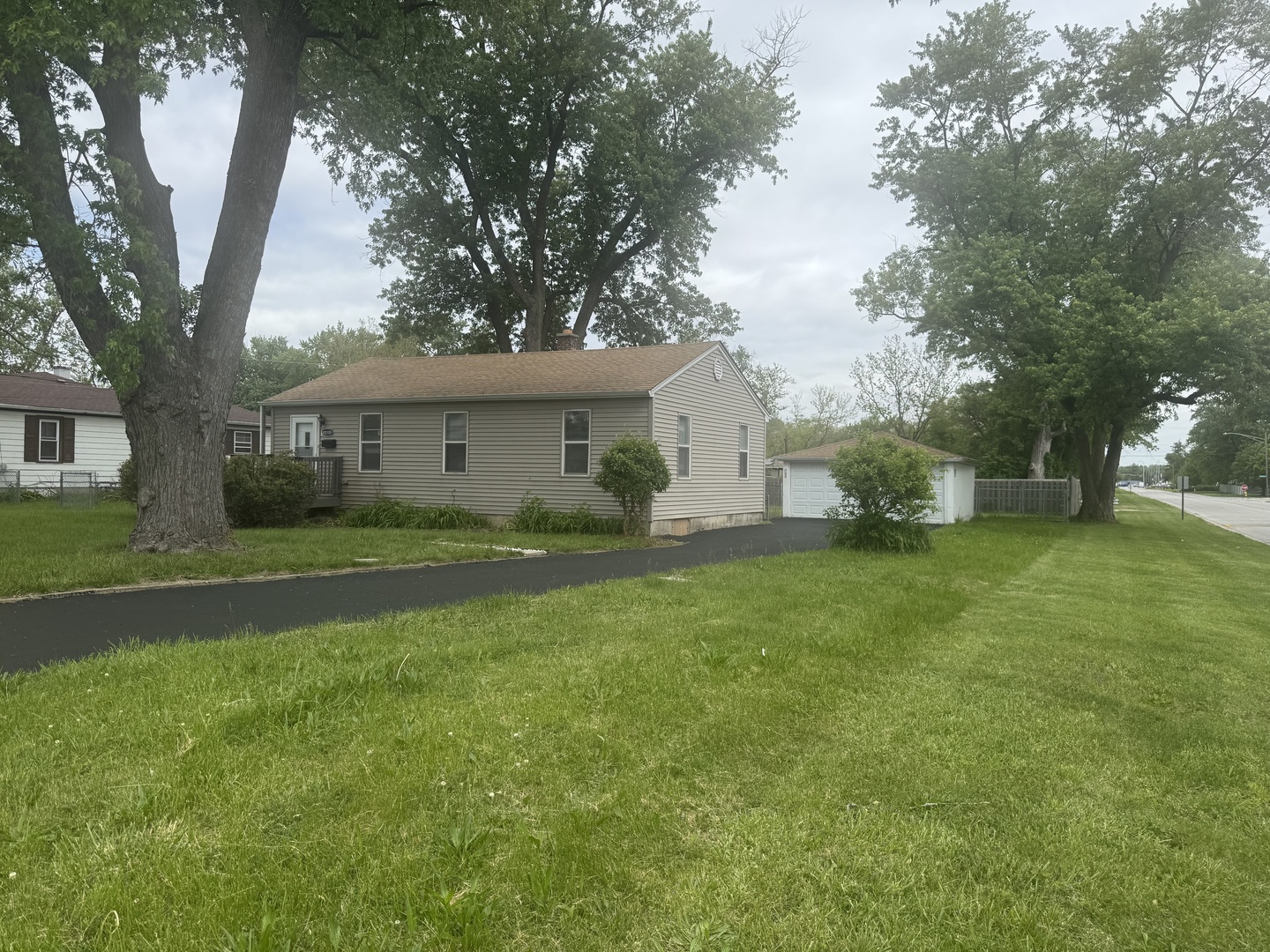 3602 Arthur Terrace Markham, IL 60428 - Photo 1 of 16