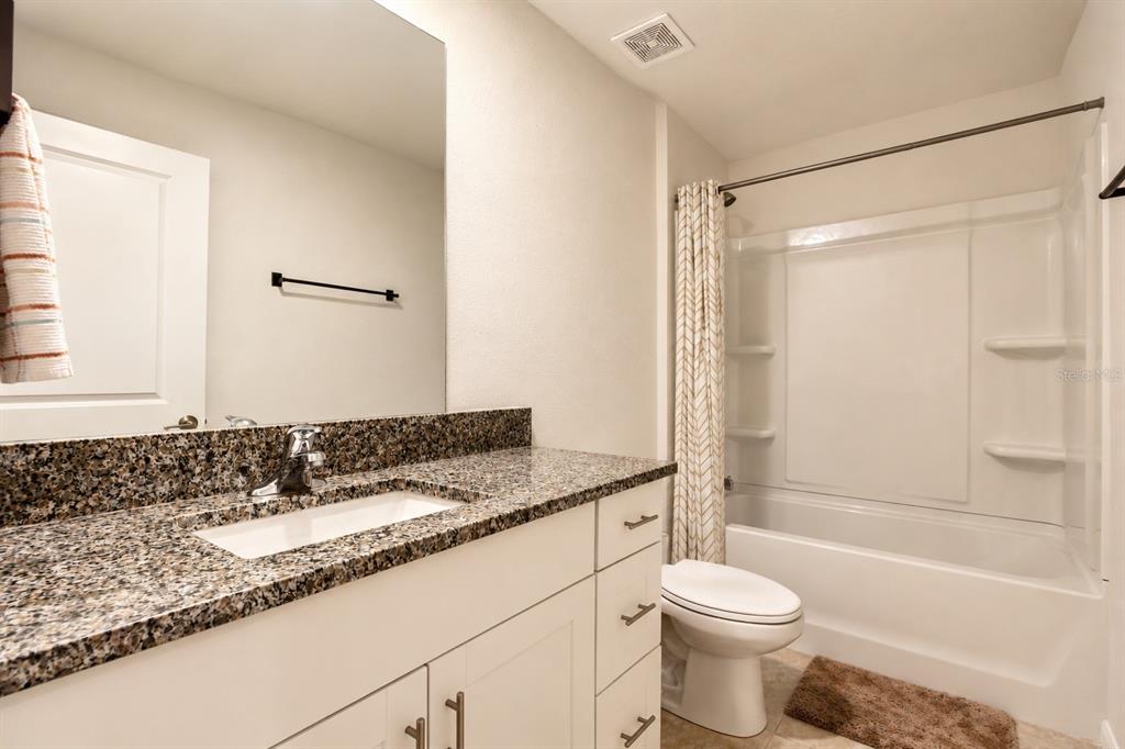 13191 Garnet Raspberry Avenue Wimauma, FL 33598 - Photo 6 of 19