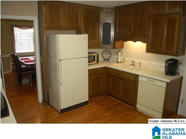 3417 Hurricane Road Birmingham, AL 35226 - Photo 9 of 32