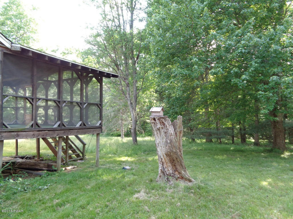 451 Rowland Road Greeley, PA 18425 - Photo 24 of 28 Side Yard