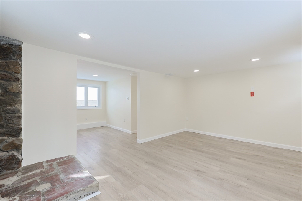 6 Hastings Road Spencer, MA 01562 - Photo 13 of 39 Gallery Image 13