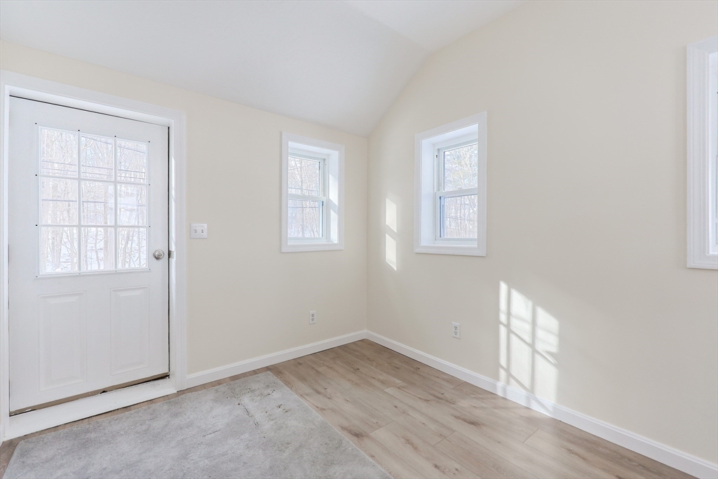 6 Hastings Road Spencer, MA 01562 - Photo 17 of 39 Gallery Image 17