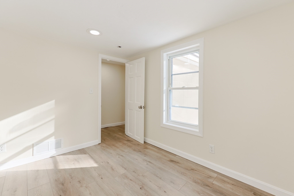 6 Hastings Road Spencer, MA 01562 - Photo 27 of 39 Gallery Image 27
