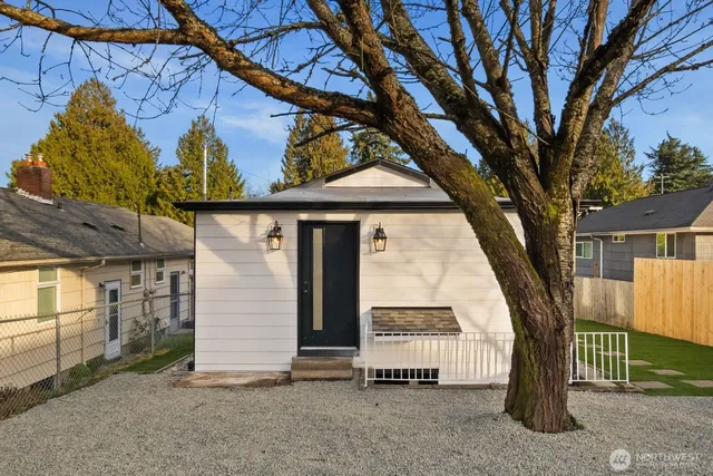 $1,290,000 | 5945 Fauntleroy Way Southwest, Seattle, WA 98136