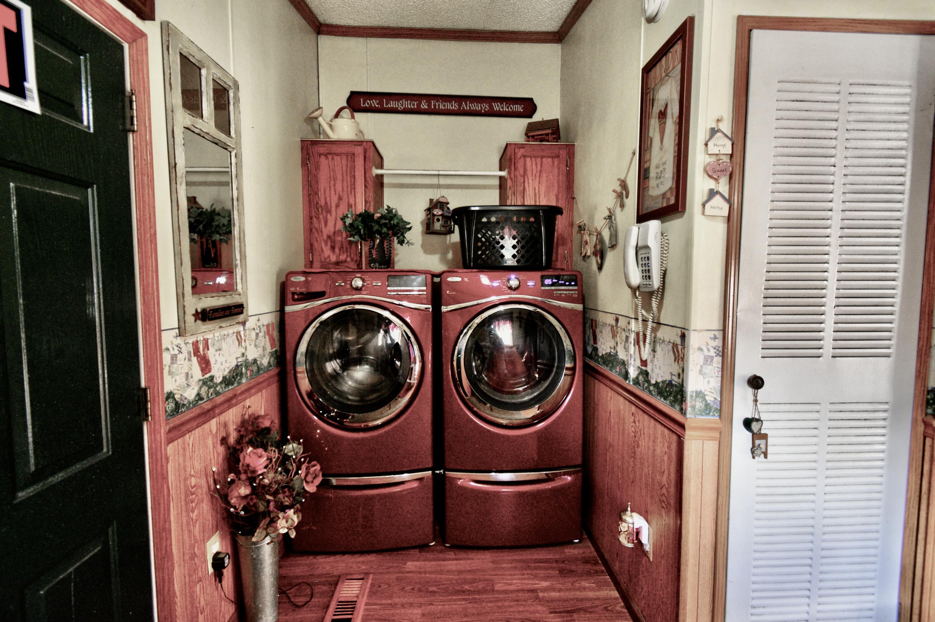 7392 West Blanchard Road Blanchard, MI 49310 - Photo 46 of 83 Laundry / Entry