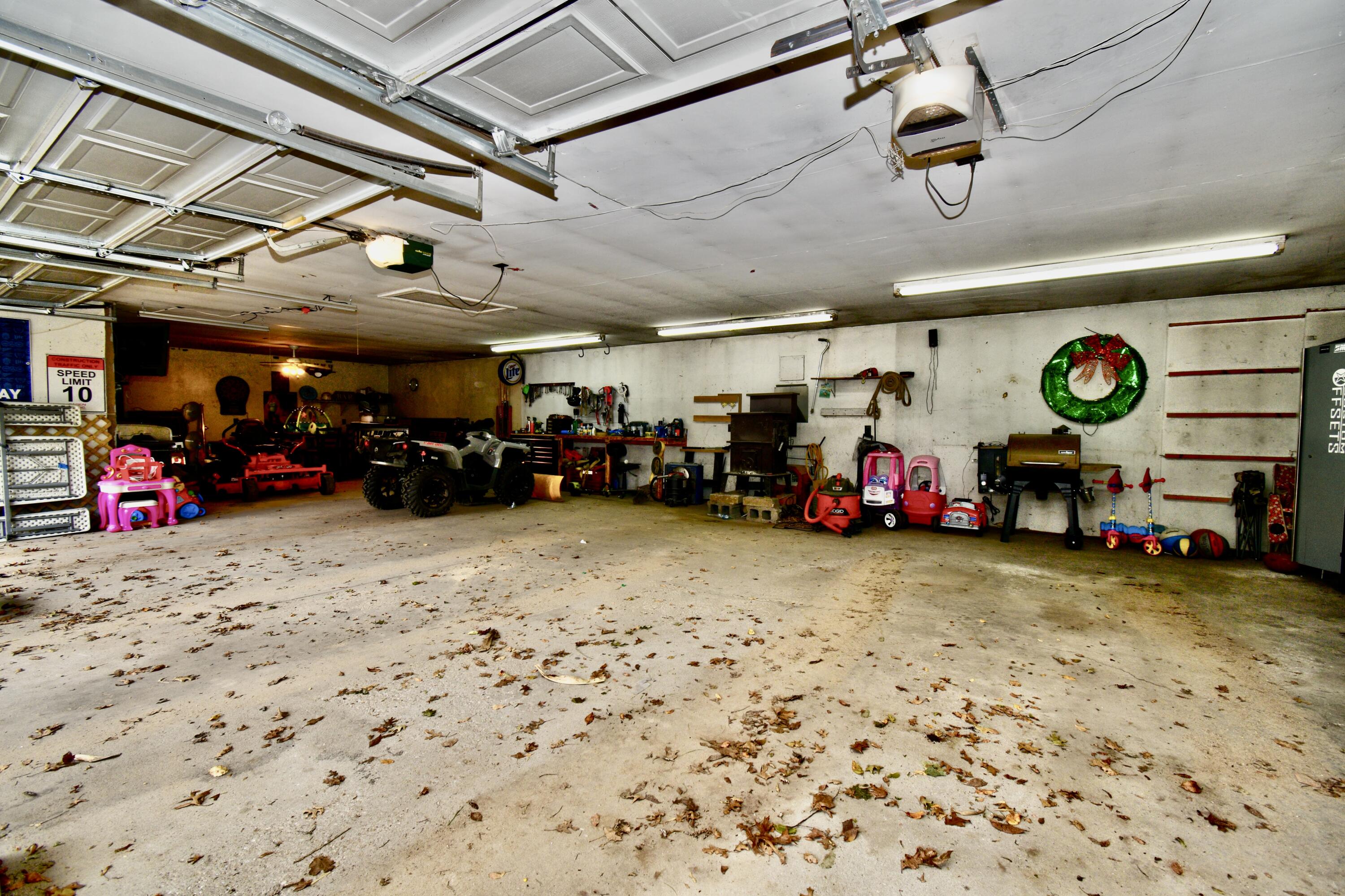 7392 West Blanchard Road Blanchard, MI 49310 - Photo 49 of 83 Garage