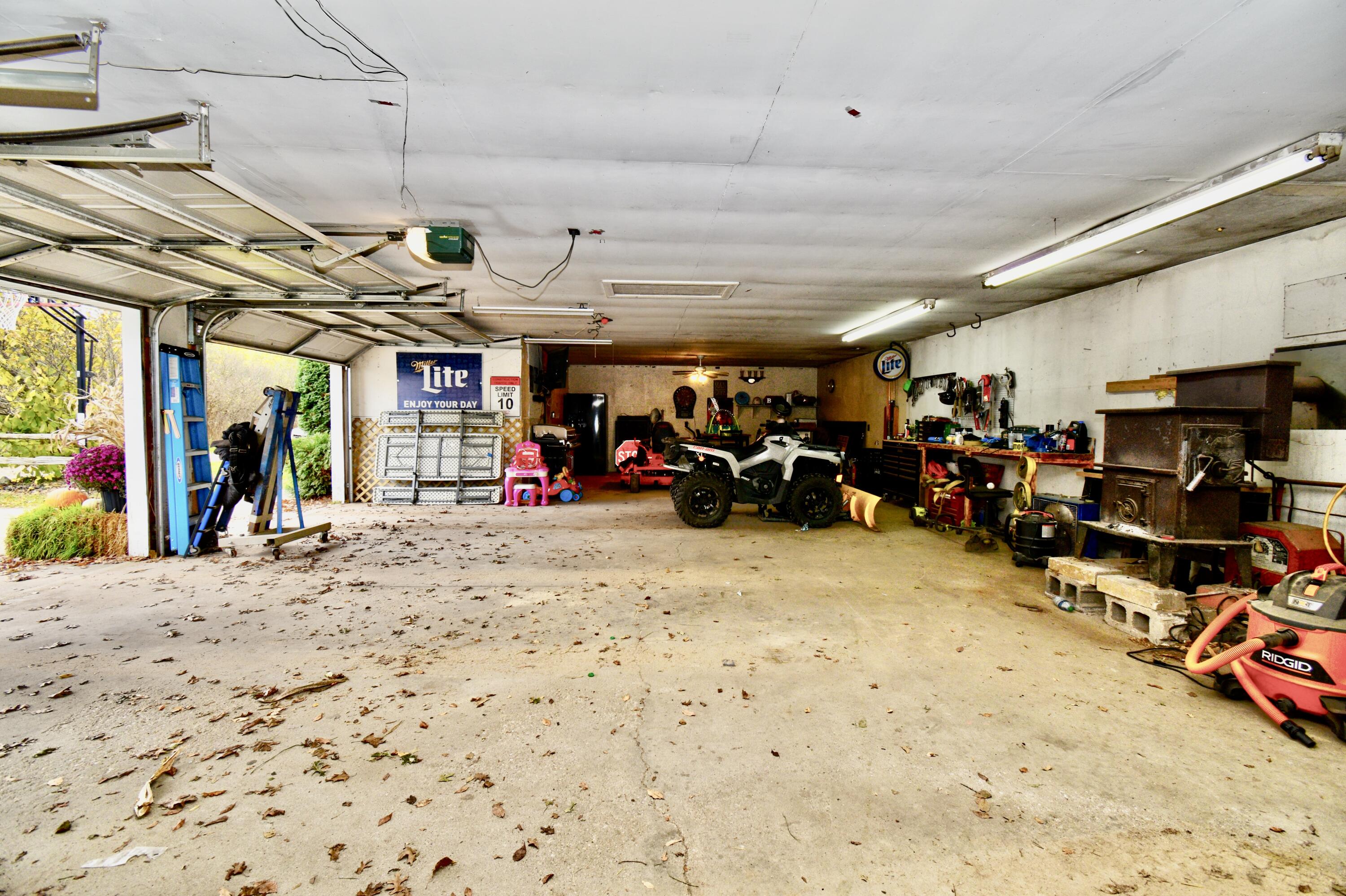 7392 West Blanchard Road Blanchard, MI 49310 - Photo 50 of 83 Garage