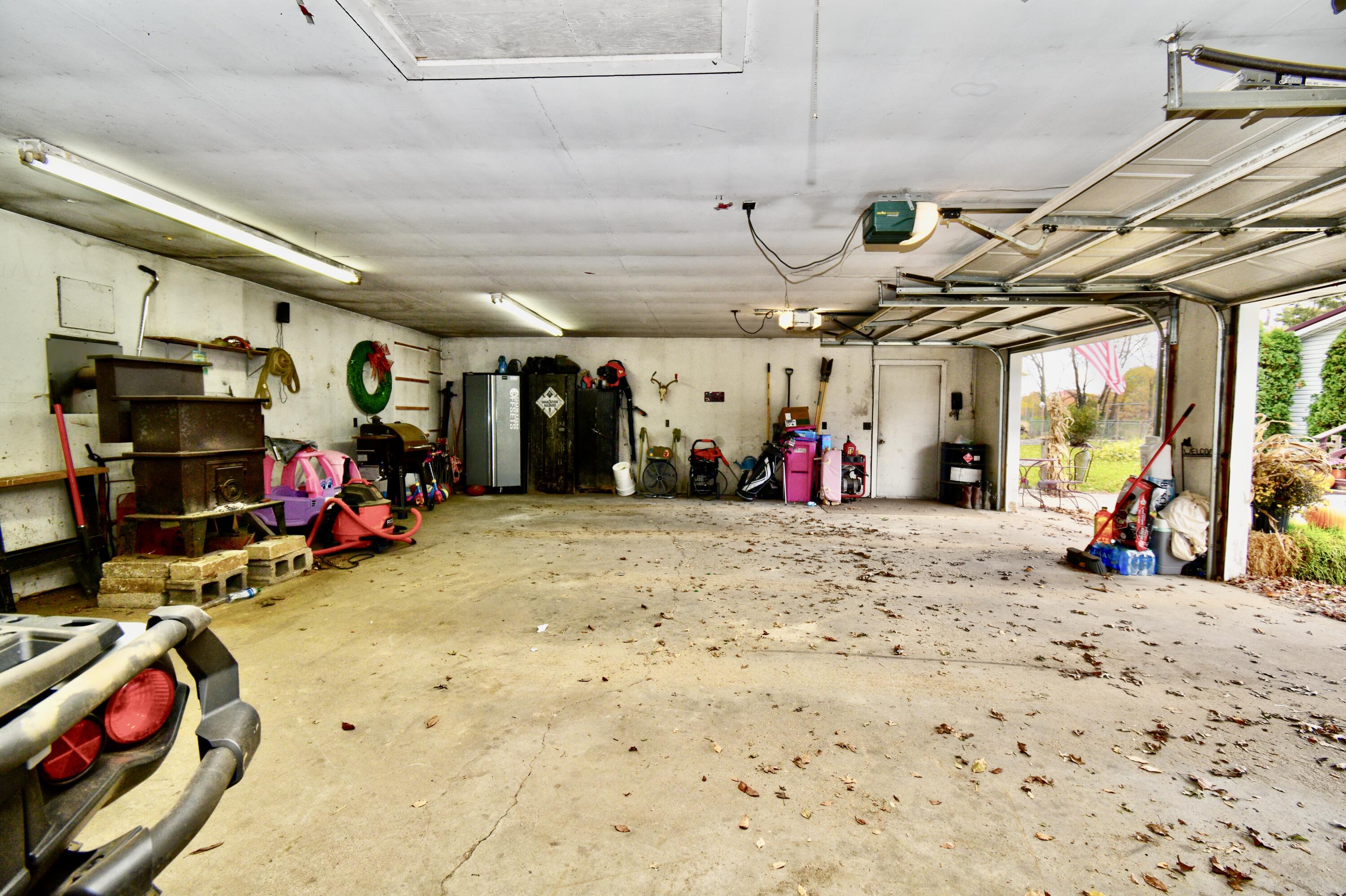 7392 West Blanchard Road Blanchard, MI 49310 - Photo 54 of 83 Garage