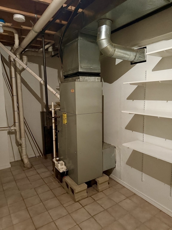 6 Lilac Court, Unit 6 Hopkinton, MA 01748 - Photo 18 of 19