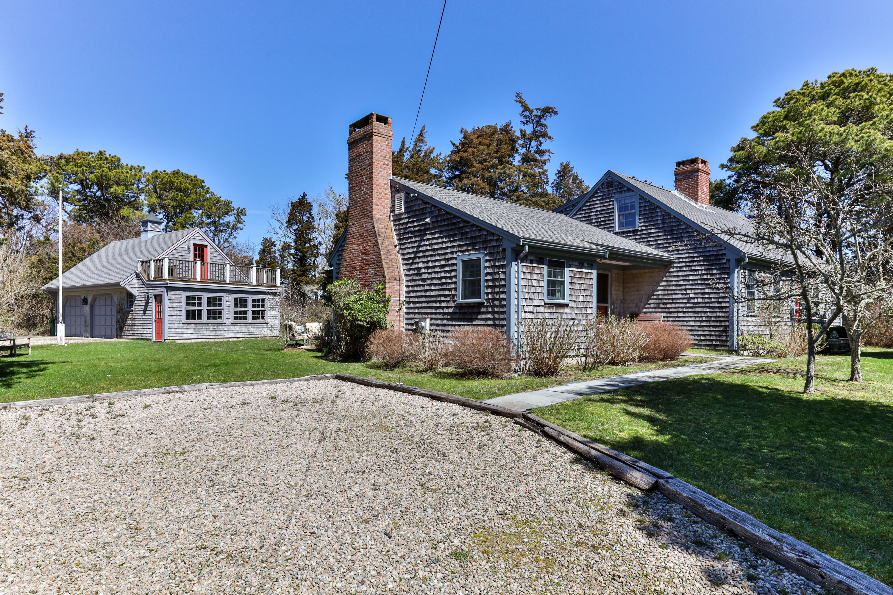 24 Briar Spring Road Orleans, MA 02653 - Photo 2 of 60 24BriLR-4