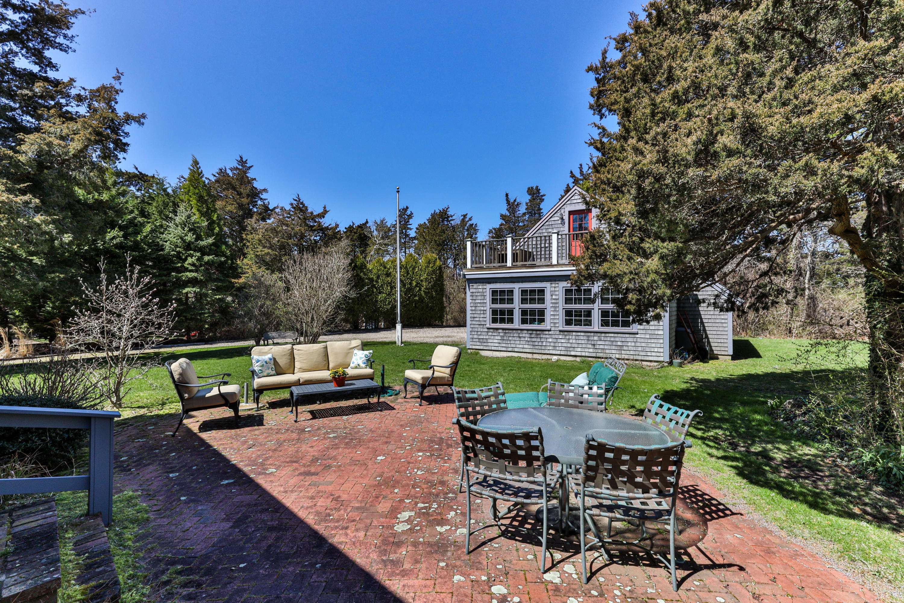 24 Briar Spring Road Orleans, MA 02653 - Photo 38 of 60 24BriLR-37