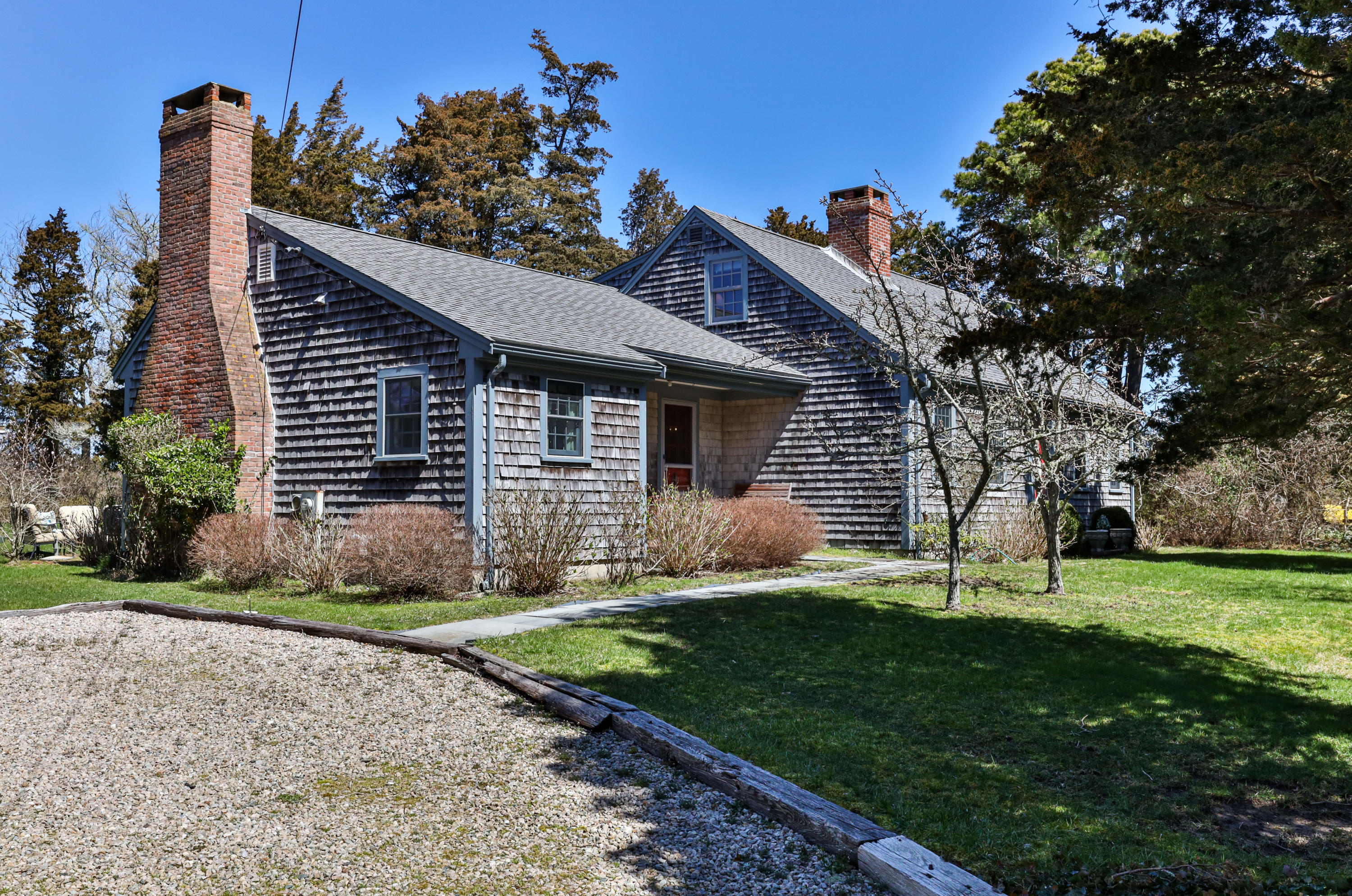 24 Briar Spring Road Orleans, MA 02653 - Photo 6 of 60 24BriLR-5