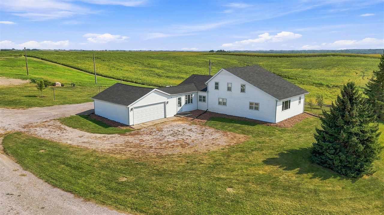 3162 R Avenue North English, IA 52316 - Photo 2 of 55 Gallery Image 2