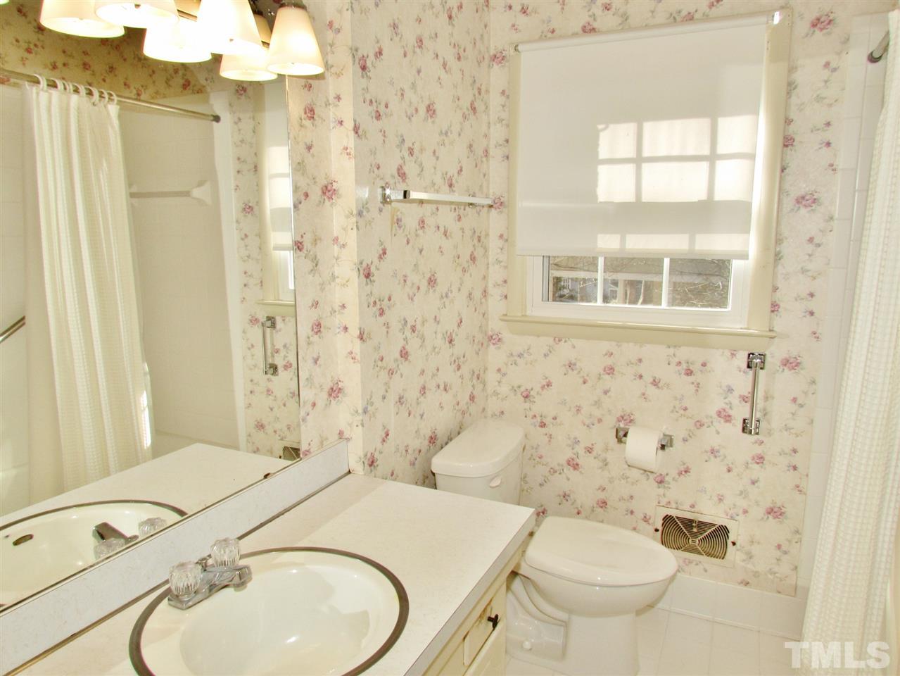 1016 Temple Street Raleigh, NC 27609 - Photo 16 of 30 Gallery Image 16