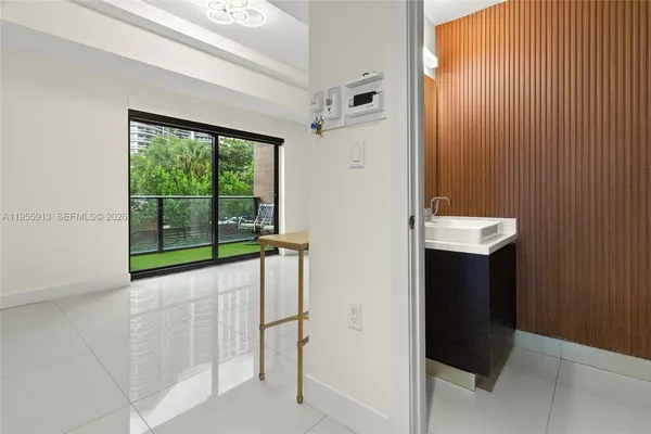 $2,099,000 | 3040 North Ocean Boulevard, Unit N101, Fort Lauderdale, FL 33308