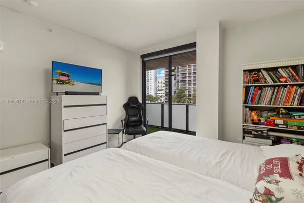 $2,099,000 | 3040 North Ocean Boulevard, Unit N101, Fort Lauderdale, FL 33308