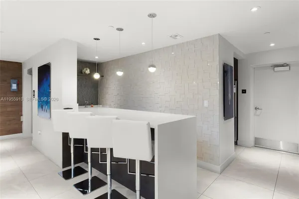 $2,099,000 | 3040 North Ocean Boulevard, Unit N101, Fort Lauderdale, FL 33308