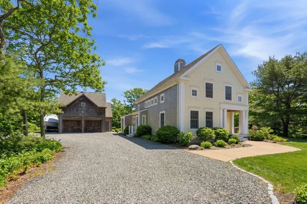 $3,450,000 | 25 Bold Meadow Road, Edgartown, MA 02539