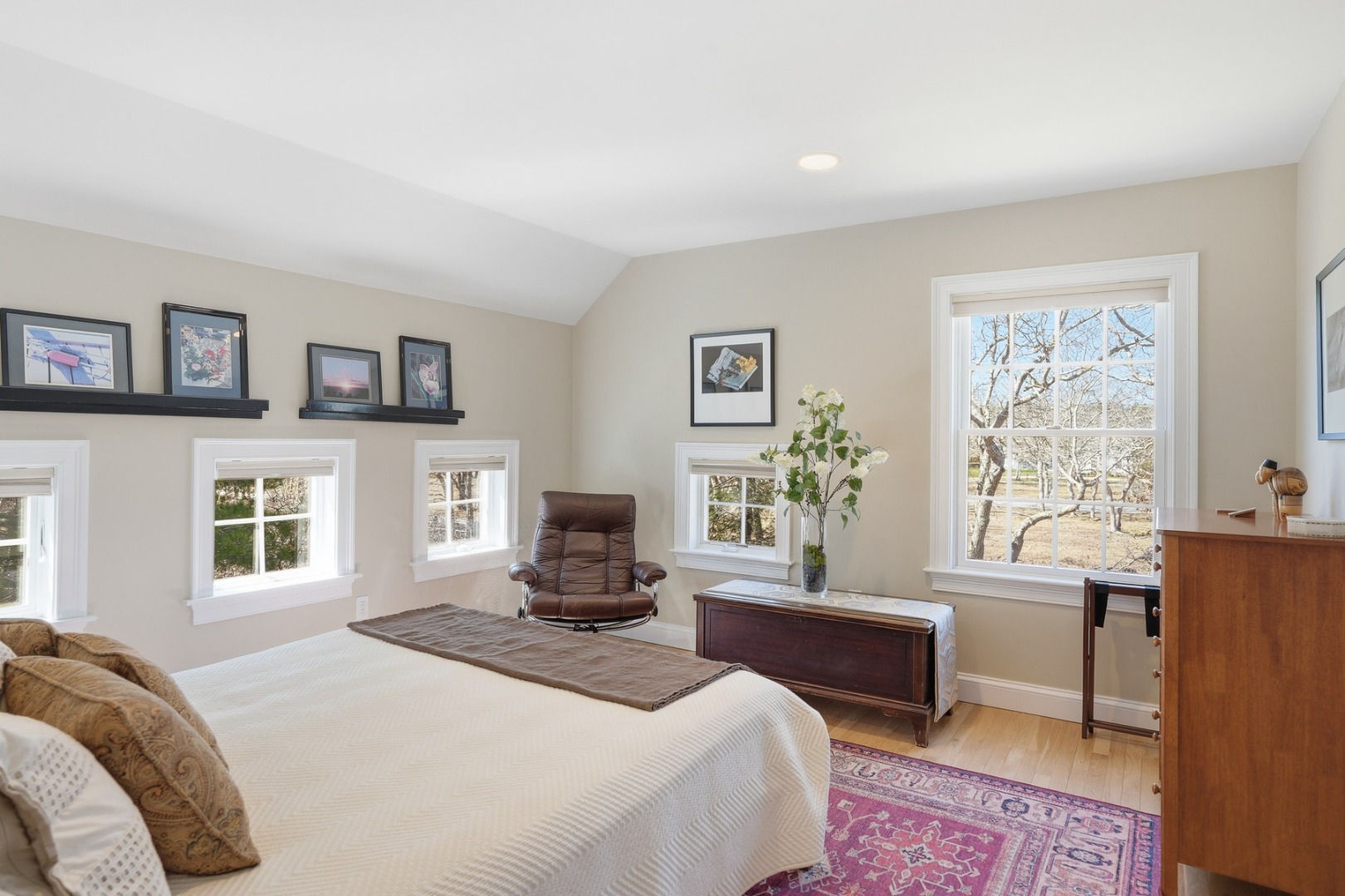 25 Bold Meadow Road Edgartown, MA 02539 - Photo 25 of 42 Guest bedroom