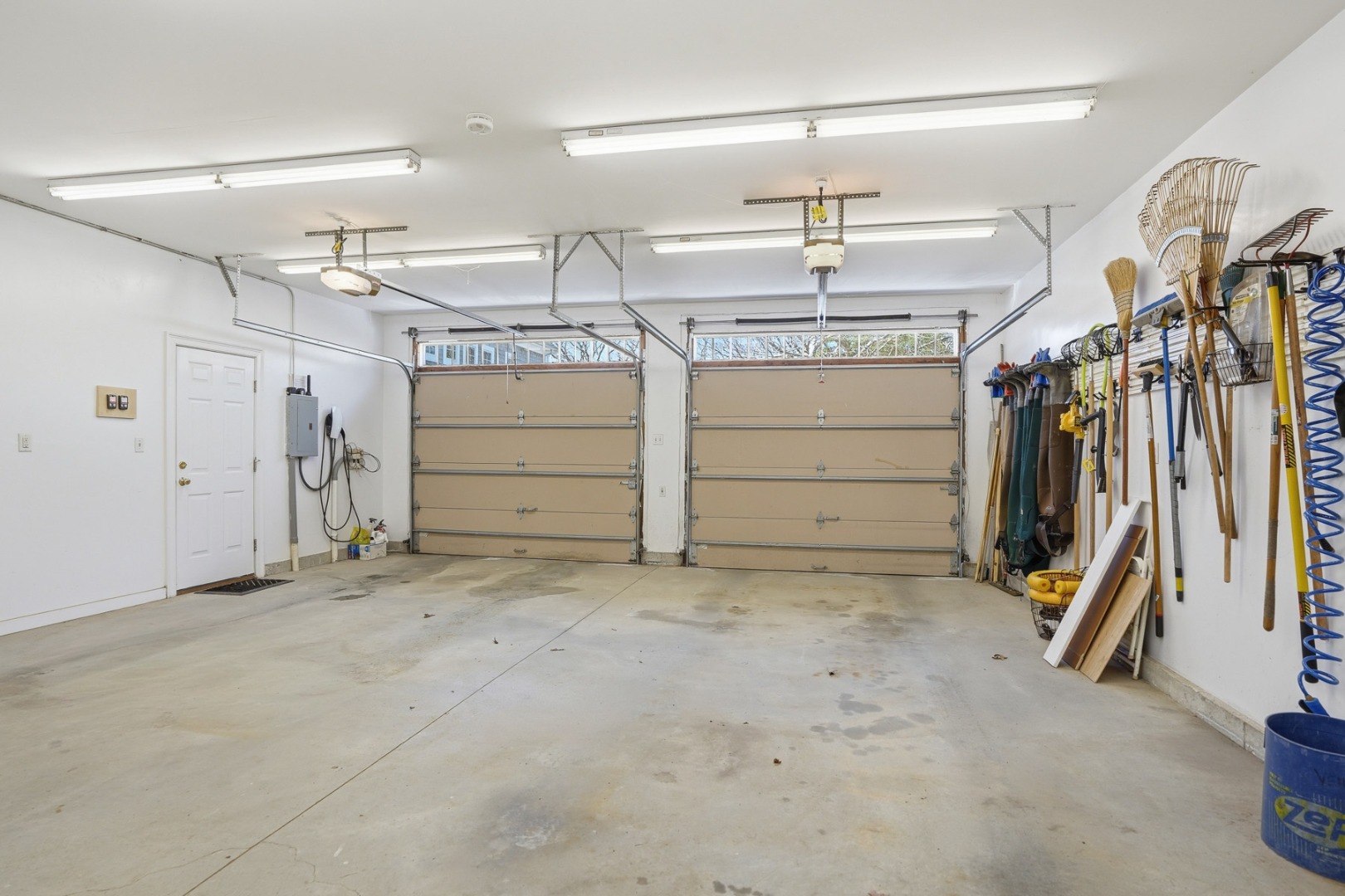 25 Bold Meadow Road Edgartown, MA 02539 - Photo 39 of 42 Garage