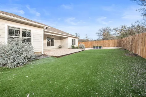 $390,000 | 139 West Maple Drive, Granite Shoals, TX 78654