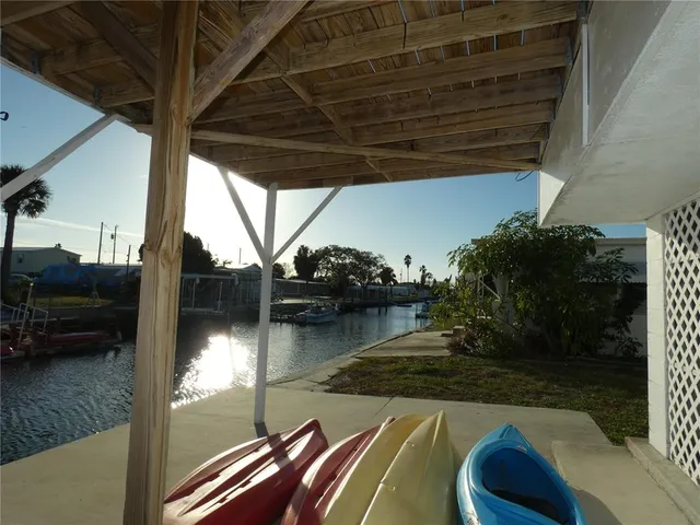 $364,900 | 6814 Gull Lane, Hudson, FL 34667