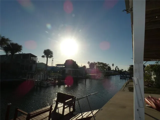 $364,900 | 6814 Gull Lane, Hudson, FL 34667