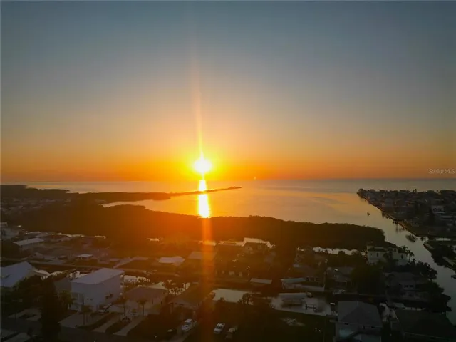 $364,900 | 6814 Gull Lane, Hudson, FL 34667