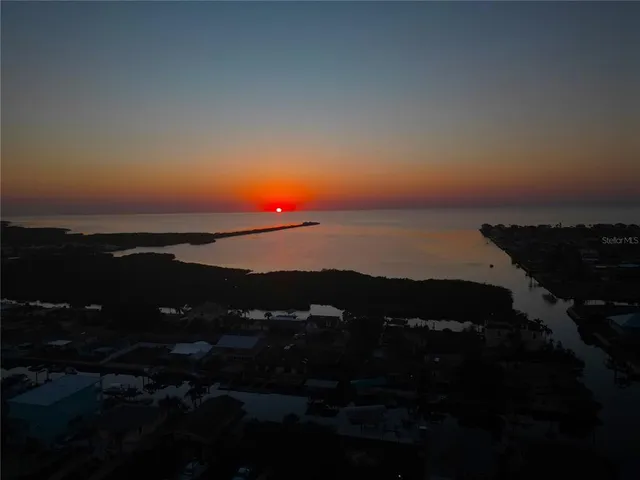 $364,900 | 6814 Gull Lane, Hudson, FL 34667