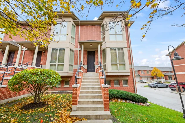 $3,200 | 86 Legacy Lane, Wheeling, IL 60090