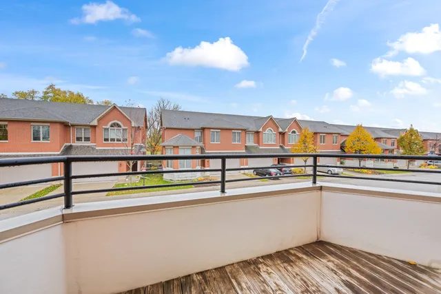 $3,200 | 86 Legacy Lane, Wheeling, IL 60090