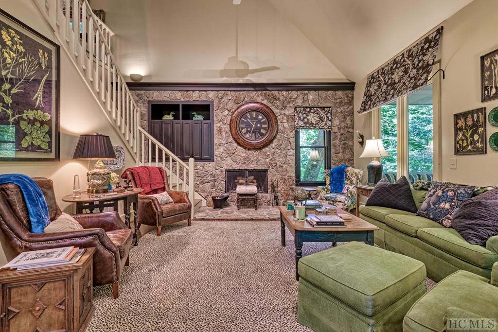 31 Randall Road Highlands, NC 28741 - Photo 11 of 25 Gallery Image 11
