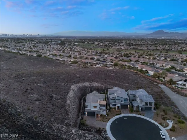 $1,264,000 | 2008 Peaceful Mesa Court, Henderson, NV 89052