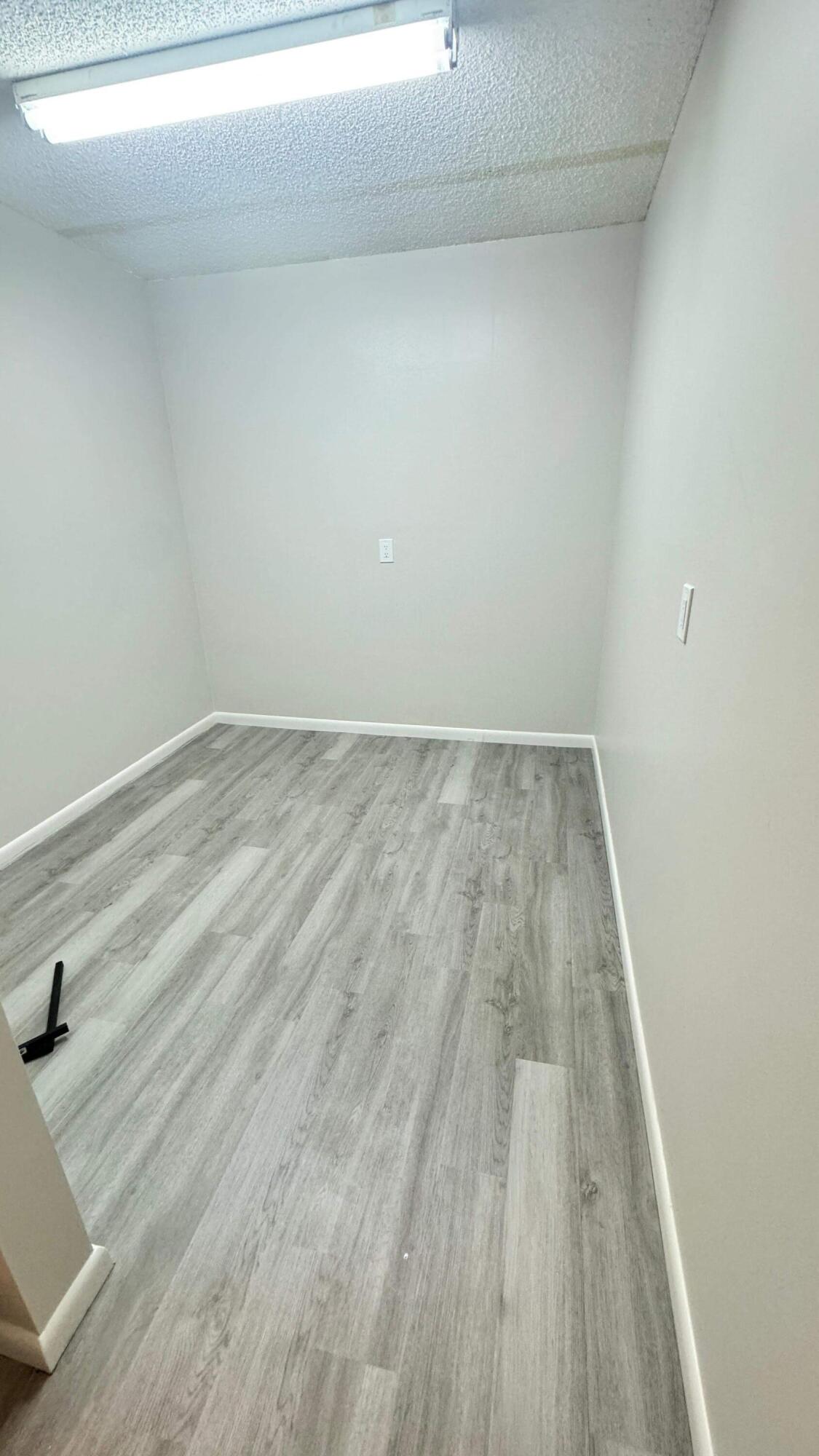 6049 Balboa Circle, Unit 202 Boca Raton, FL 33433 - Photo 22 of 24 beyc6917800ae7358